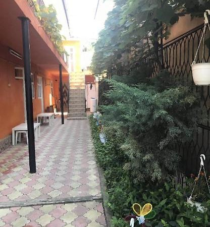 Hotel Vila Gino à Costinesti Extérieur photo