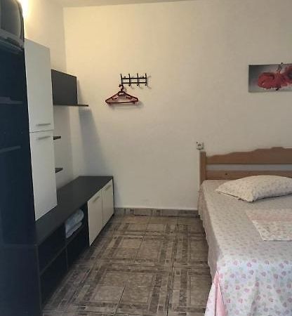 Hotel Vila Gino à Costinesti Extérieur photo