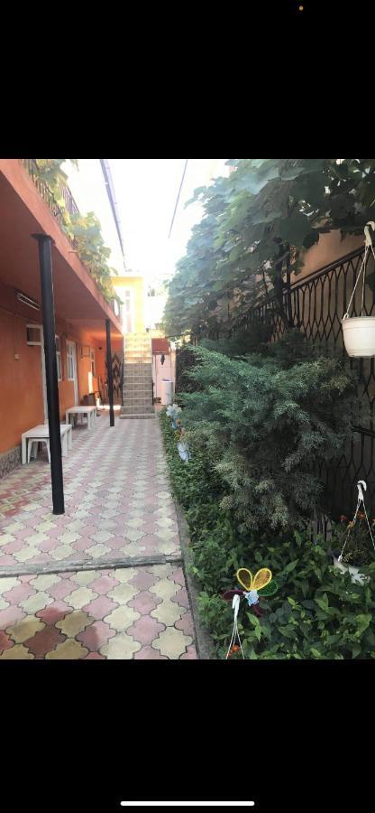 Hotel Vila Gino à Costinesti Extérieur photo