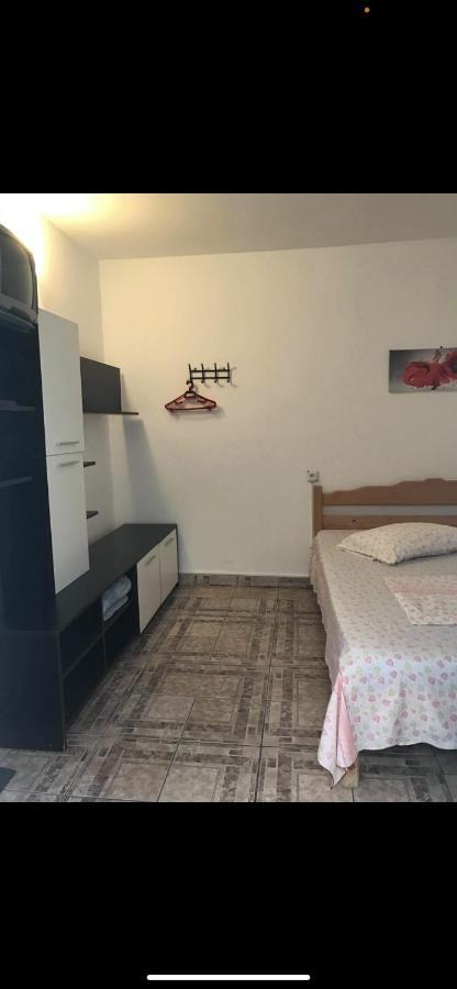 Hotel Vila Gino à Costinesti Extérieur photo