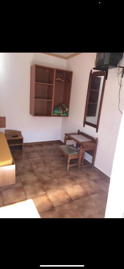 Hotel Vila Gino à Costinesti Extérieur photo